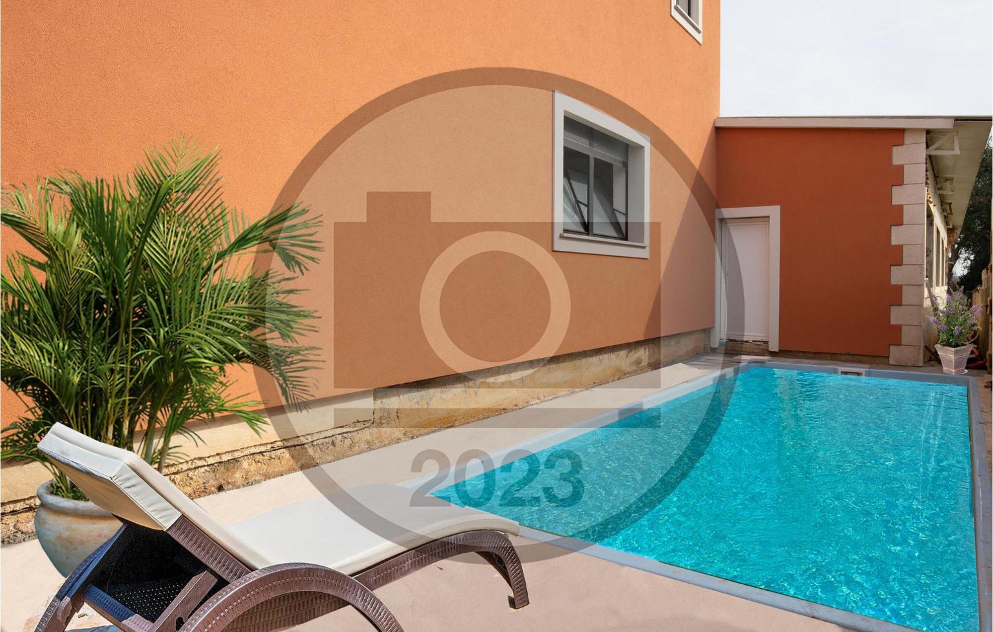 Lovely Home In Sisan With Outdoor Swimming Pool Екстериор снимка